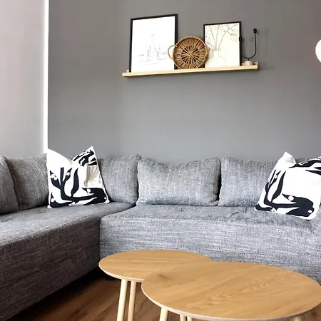 Modernes Fuer Arbeit & Erholung - 6 Personen Appartement *