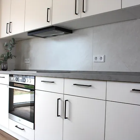 Appartement Modernes Fuer Arbeit & Erholung - 6 Personen