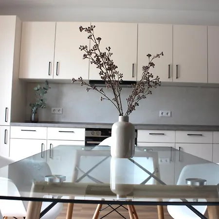 Appartement Modernes Fuer Arbeit & Erholung - 6 Personen